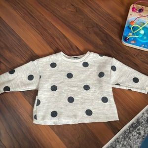 Zara baby “oversized” sweater size 12-18months